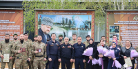 В Грозном специалистов медицинской службы Росгвардии поздравили с профессиональным праздником - Росгвардия